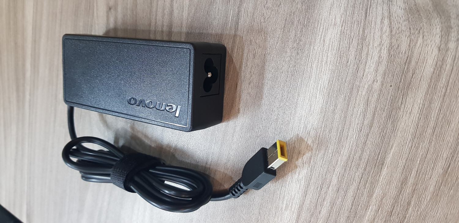 lenovo 20v 3.25a usb pin